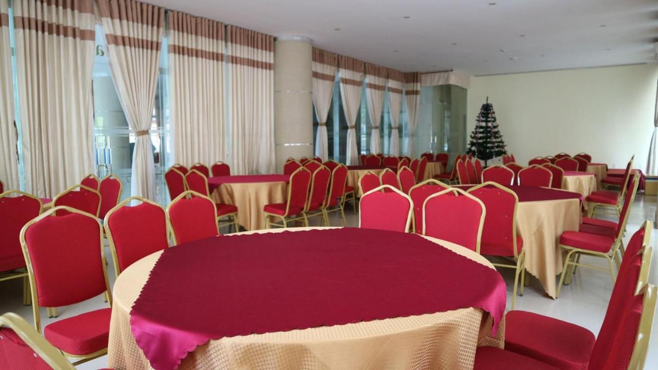 Vacsava Hotel Вунгтау Экстерьер фото